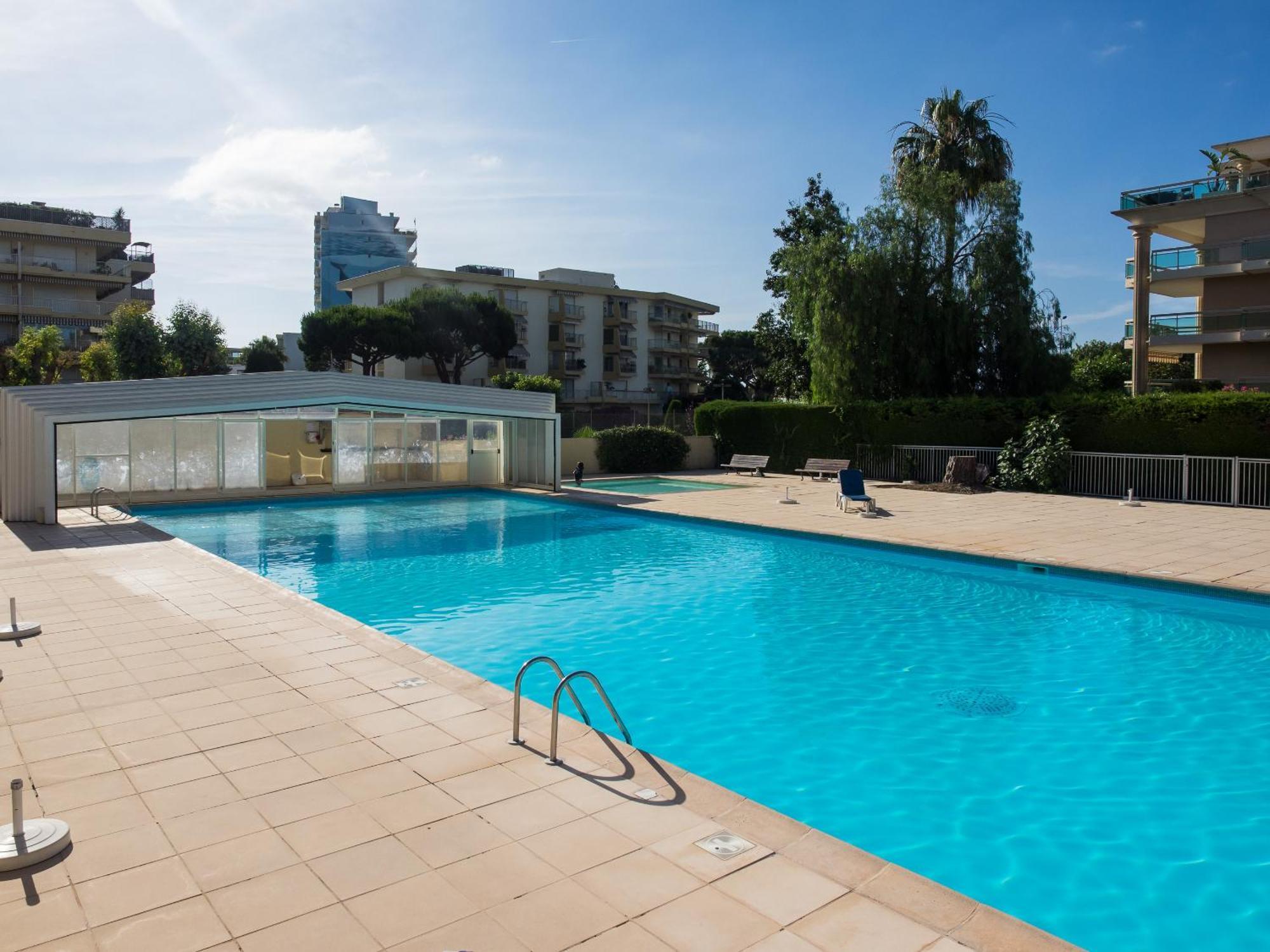 Heliotel Marine Studio Avec Balcon Au 4Eme Etage A 200M De La Mer Saint-Laurent-du-Var Kültér fotó
